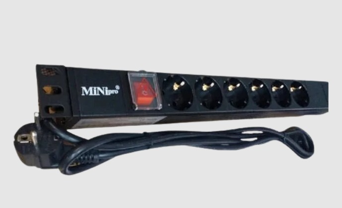 6-WAY PDU